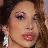 Elle Matthews Nude OnlyFans Leaks Fappening FappeningBook