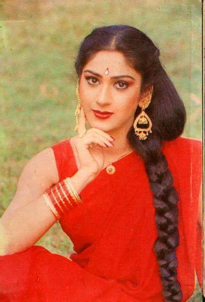 Meenakshi Sheshadri Beautiful Bollywood Actress Most Beautiful Indian Actress Indian Actress