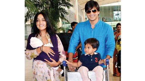 Vivek Oberoi invites family to Serbia