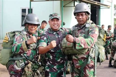 Asops Kaskostrad Pantau Langsung Kesiapan Latihan Juntis Statik Yonif