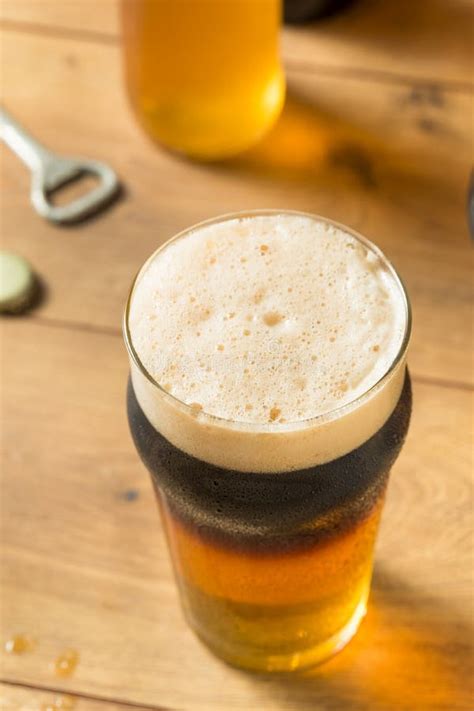 Alcoholic Cider And Beer Black Velvet Stock Image Image Of Draught