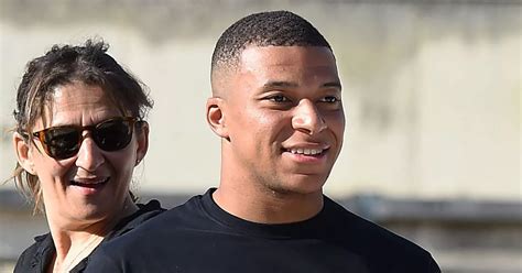 Real Madrid Hand Liverpool A Kylian Mbappé Boost As Injury Sees