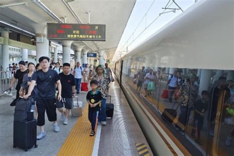 China S Passenger Traffic Surges 47 In July Chinadaily Cn