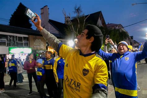 Mirá los festejos de los bosteros de Bariloche en el Centro Cívico