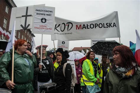 Gdańsk manifestacja KOD Wiadomości