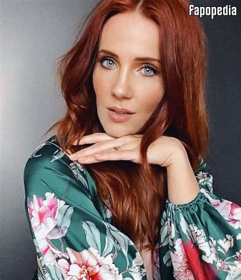 Simone Simons Nude Patreon Leaks Photo 1693219 Fapopedia