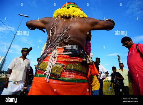 Kavadi Divine Hi Res Stock Photography And Images Alamy