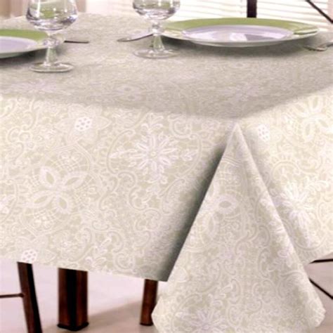 Toalha De Mesa Retangular 6 Lugares Limpa Facil Dohler Clean Estampada