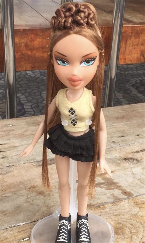 Bratz Secret Date Meygan Hobbies Toys Toys Games On Carousell