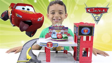 Playing And Unboxing Disney Cars 3 Piston Cup Race Garage With