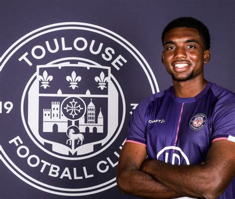 Toulouse FC TFC Logan Costa détaille ses qualités de défenseur