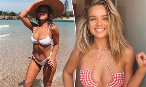 Hot Sexy Rachael Stott Bikini Pics