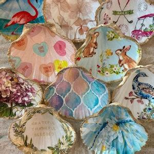 Decoupage Scallop Shell Seashell Ring Trinket Dish Beach Scene