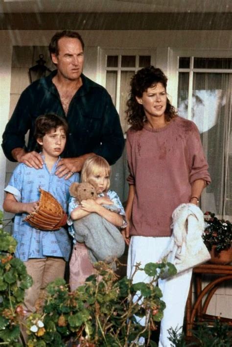 Pin On Poltergeist Poltergeist Jobeth Williams Heather O Rourke