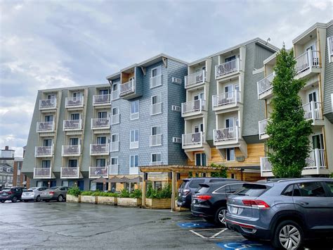 Rockland Harbor Hotel In The Heart Of Midcoast Maine