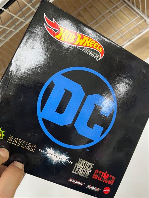 正版 Mattel 全新 Hot Wheels 風火輪精裝典藏版 蝙蝠俠5入組 哩哩扣扣 其他在旋轉拍賣