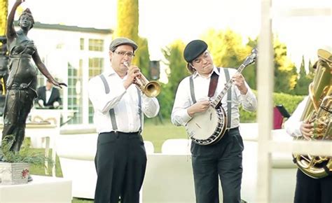 Hire Barcelona Acoustic Jazz Trio Scarlett Entertainment