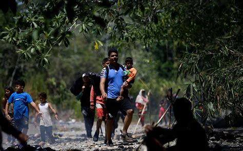 M S De Ni Os Han Cruzado Este A O La Selva Del Dari N Algunos