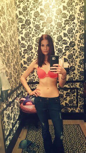 Girls Amateur Big Boobs Brunettes Ari Jay Lingerie