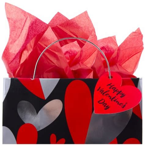 Valentine S Day Bag Hallmark Medium Valentine S Day Gift Bag