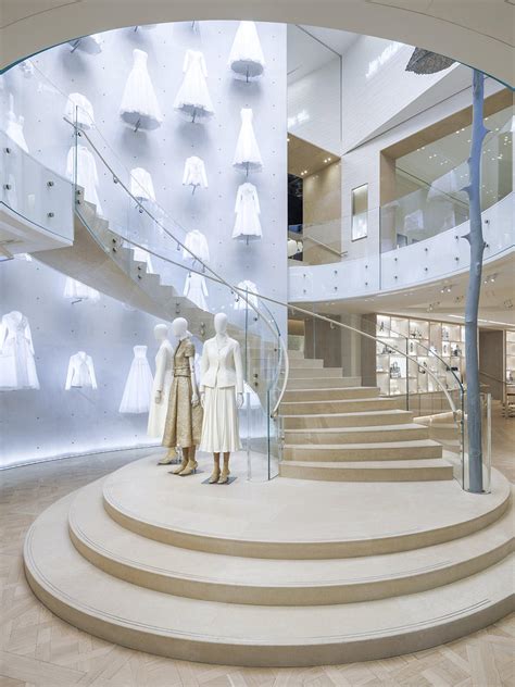 Inside Dior's Refashioned Paris Headquarters — The Reimagined Flagship ...