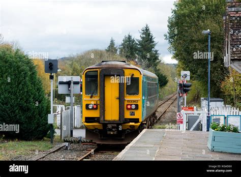 Arriva Trains Wales 153 Train On The Heart Of Wales Line Leaving