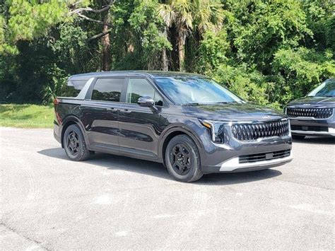 New Kia Carnival Mpv Lxs In St Augustine Fl