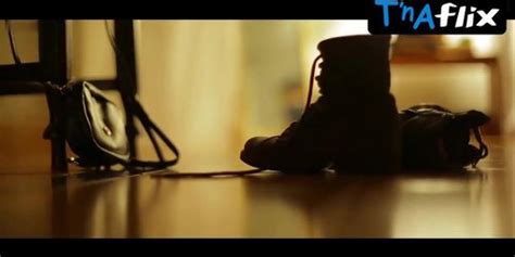 Gitanjali Dang Lesbian Scene In Garbage Tnaflix