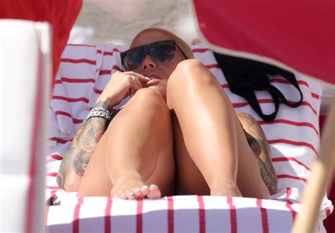 Amber Rose Big Boobs In Bikini Hot Celebs Home