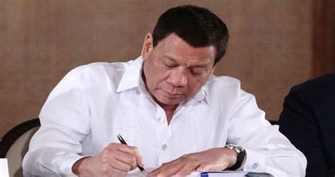 Duterte Signs Laws For Building More Tertiary Hospitals In These Areas