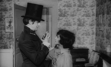 37 – [FILMGRAB]