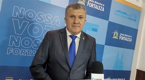 Espero que o próximo presidente seja melhor do que a gente foi