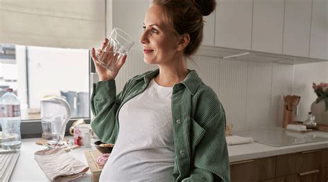 Hydration In Pregnancy How Much Water Should A Pregnant Woman Drink