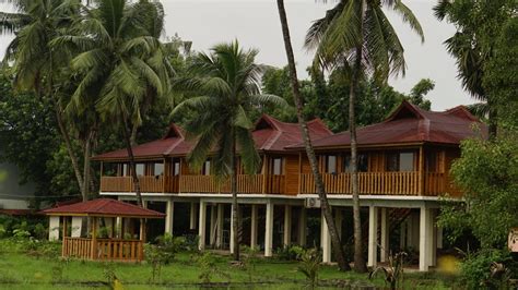 SUNRISE RESORTS