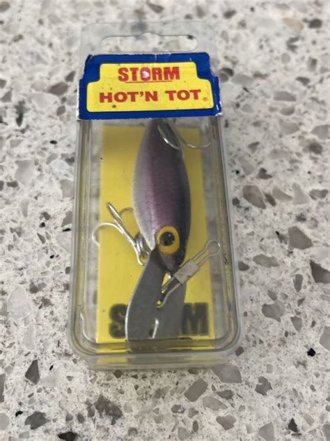 Vintage Pre Rapala Storm Hot N Tot Diving Crankbait Purple Silver Scale Ht05 001 Ebay