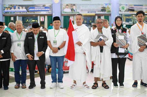 Plt Bupati Asmar Lepas Keberangkatan JCH Asal Kepulauan Meranti Ke