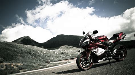 Wallpaper ID: 27631 / yamaha, r1, red, sportbike, 4k