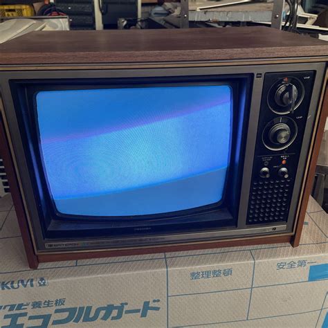 東芝 カラーテレビ 昭和レトロ ブラウン管テレビ Toshiba 18t186ブラウン管｜売買されたオークション情報、yahooの商品情報