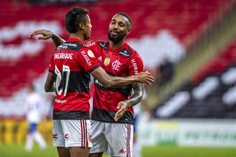 Na Despedida De Gerson Bruno Henrique Brilha E Flamengo Bate O