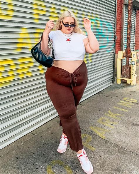 Abby Bible On Instagram “attention My Big Bellied Bitches Y’all Need To Try V Front Pants It