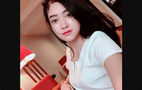 Cerita Sex Mama Kawanku Penuh Gairah