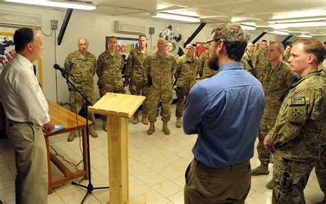 Dvids News Us Ambassador Pays Visit To Fob Wright