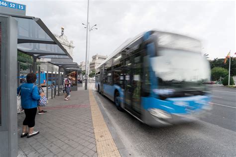 Los autobuses de la EMT en Madrid serán gratuitos este lunes por ser