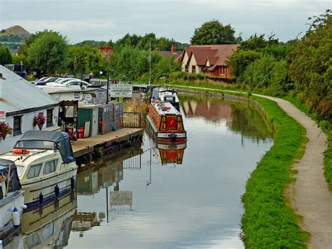 Coventry Canal At Nuneaton In Roger D Kidd Cc By Sa 2 0