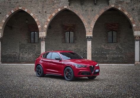 Nuove Alfa Romeo Giulia e Stelvio Quadrifoglio più potenti e