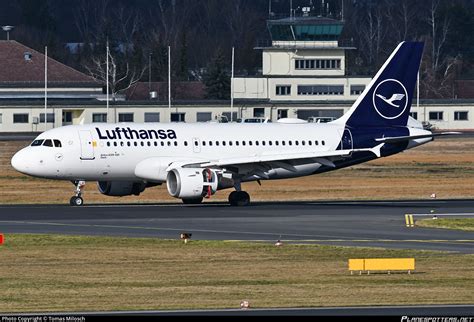 D Ailh Lufthansa Airbus A Photo By Tomas Milosch Id