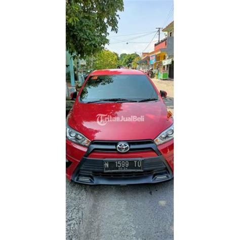 Mobil Toyota Yaris Matic Tahun Bekas Warna Merah Siap Pakai Mulus