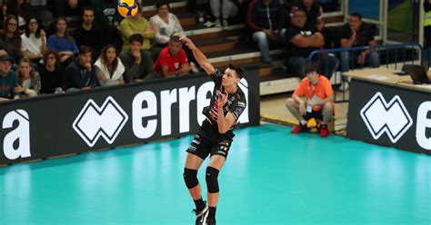 Superlega Pallavolo Il Big Match Con Trento Di Civitanova