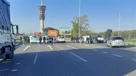 Caos En La Autopista Riccheri Por Un Corte En La Entrada Al Aeropuerto