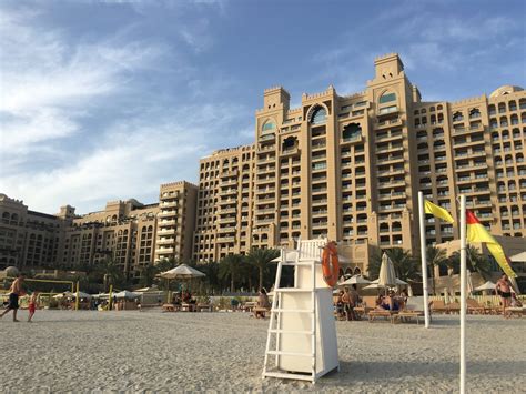 Review: The Fairmont, The Palm Dubai – Beach club - The Guestbooks